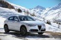Alfa Romeo Stelvio, góry, zima