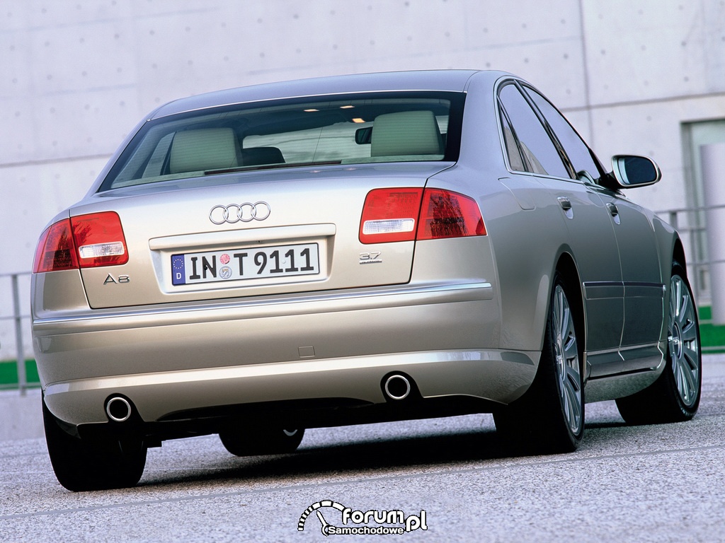 Audi A8 D3