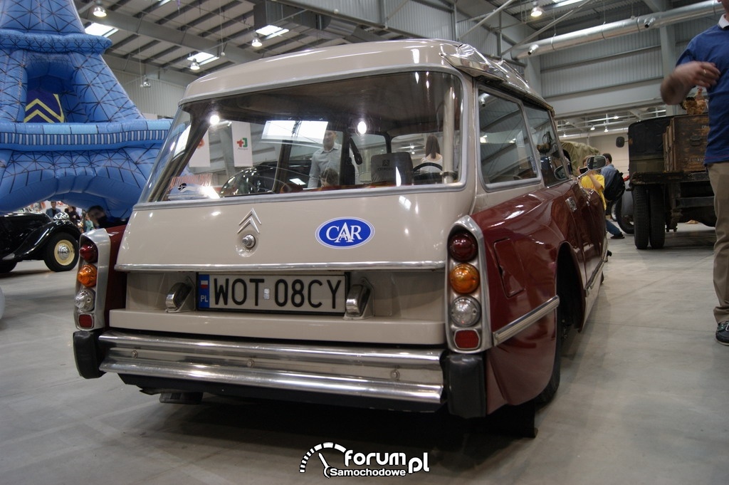 Citroen ID 23 Break, tył