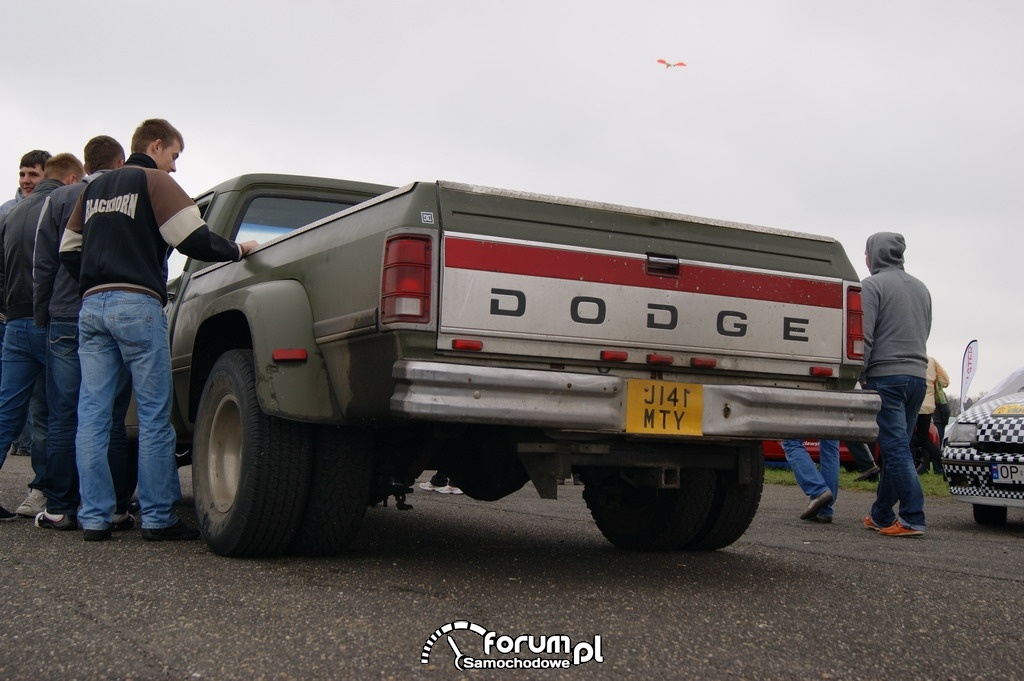 Dodge pickup, półciężarówka