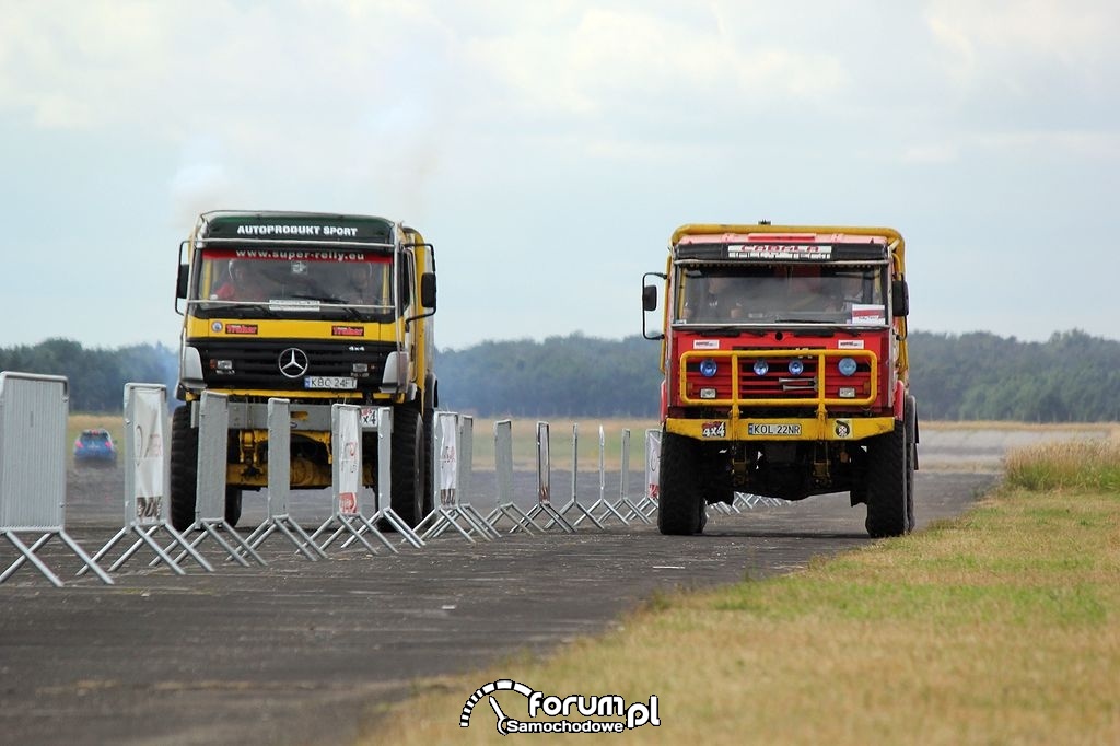 Ciężarówki terenowe w wyścigach równoległych, 3