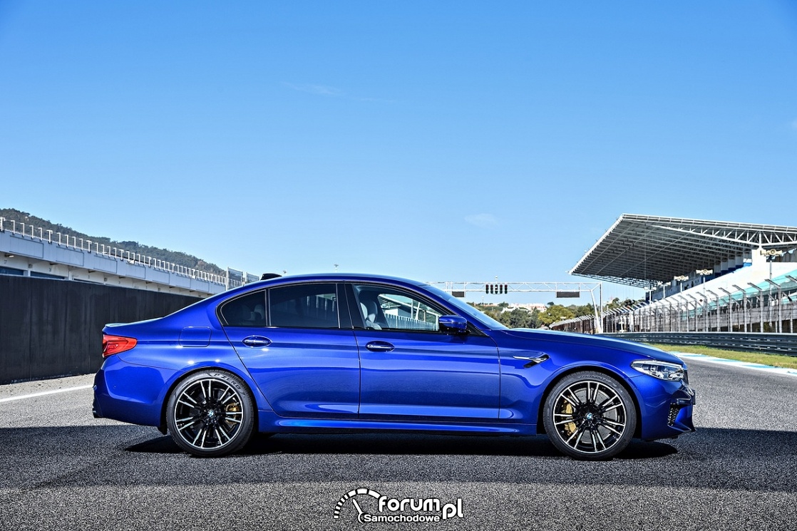 BMW M5, opony Pirelli P ZERO