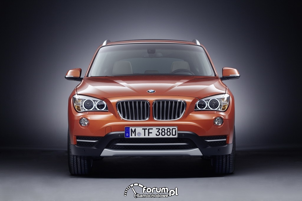 BMW X1 2012 - przód