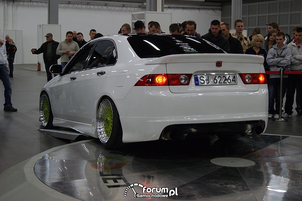 Honda Accord Type-S, zjazd z obrotnicy