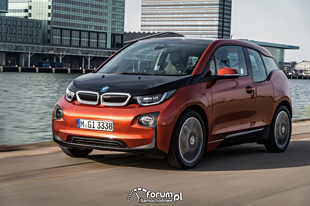 Samochód Roku Playboya 2014 - BMW i3