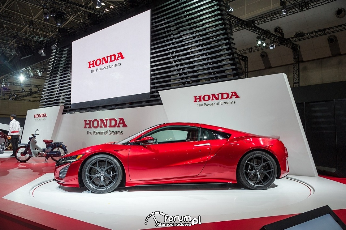 Honda NSX, 2015, bok