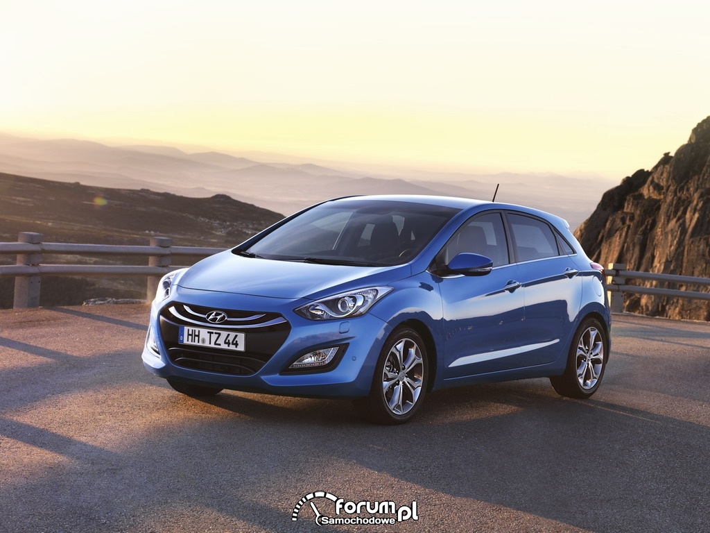 Hyundai i30 2012 z przodu