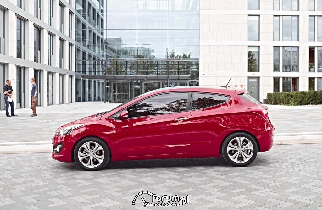 Hyundai i30 nowej generacji w wersji 3-drzwiowej