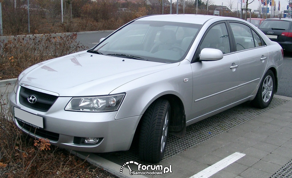 Hyundai Sonata IV