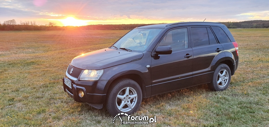 GRAND VITARA VS. RAV4 VS. GRAND CHEROKEE