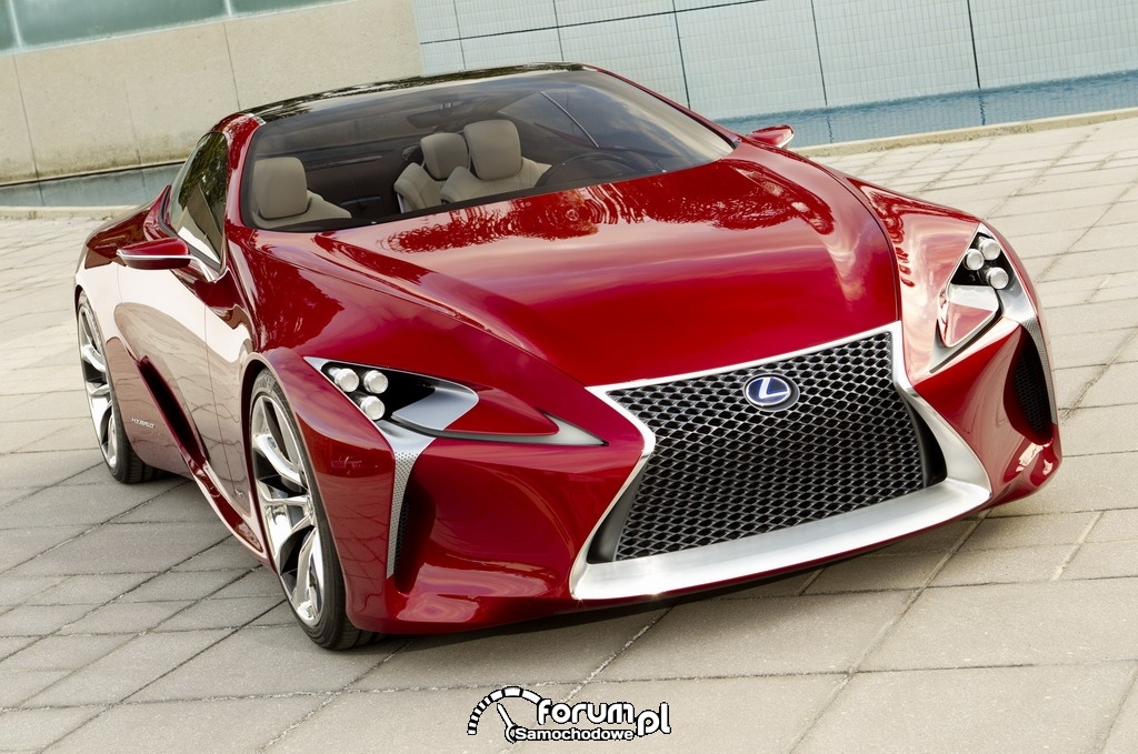 Lexus LF-LC widok z przodu