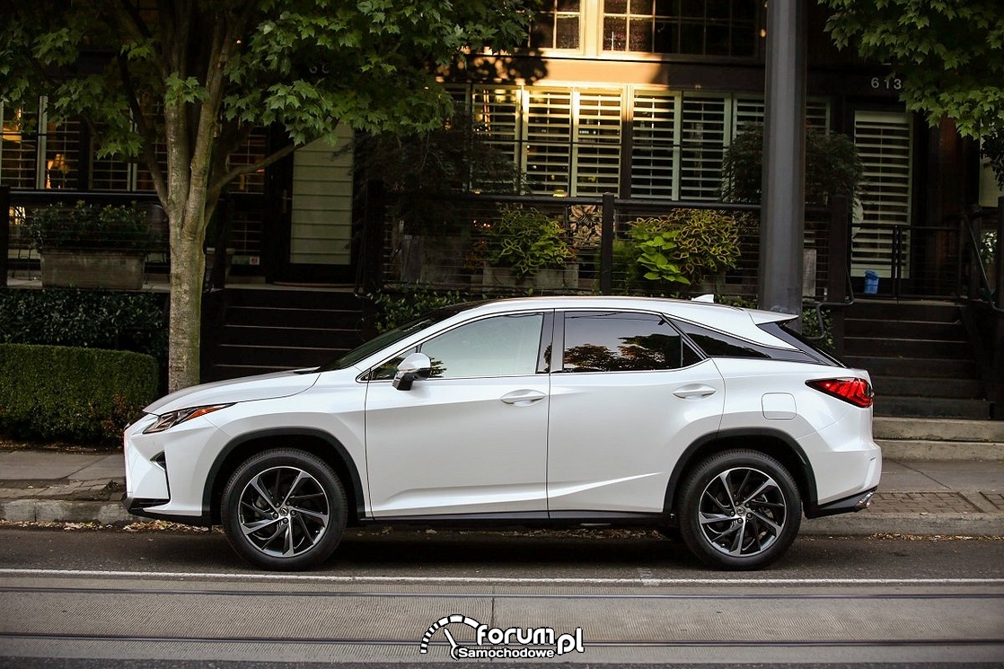 Lexus RX 200t, bok, 2016