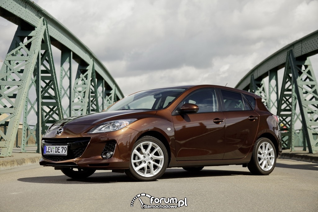 Mazda3 Facelift, Hatchback, 2011, styl zewnętrzny