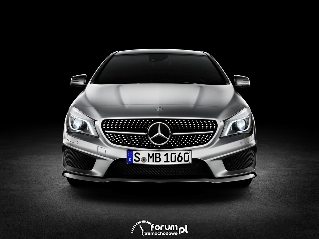 Mercedes-Benz CLA, przód