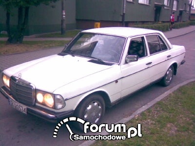 Moje W123 z1978roku