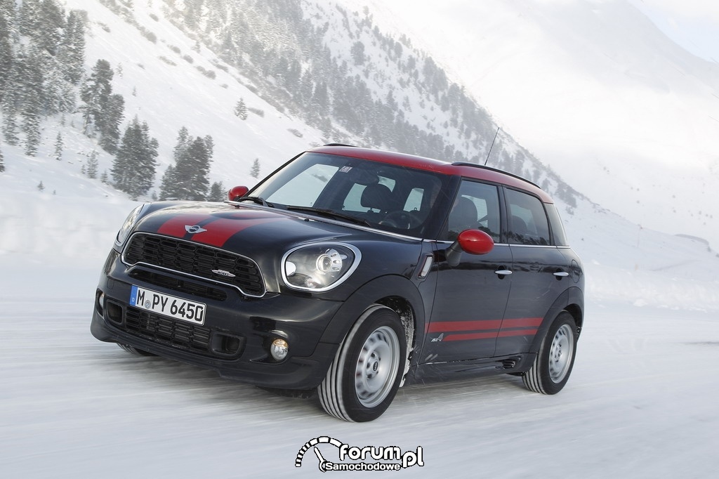 MINI John Cooper Works Countryman w górach