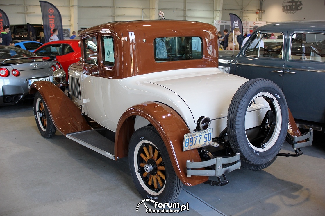 Dodge Brothers Victory Six, 1928 rok, tył