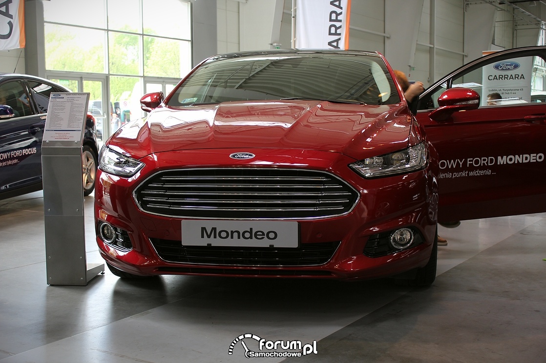 Ford Mondeo, przód