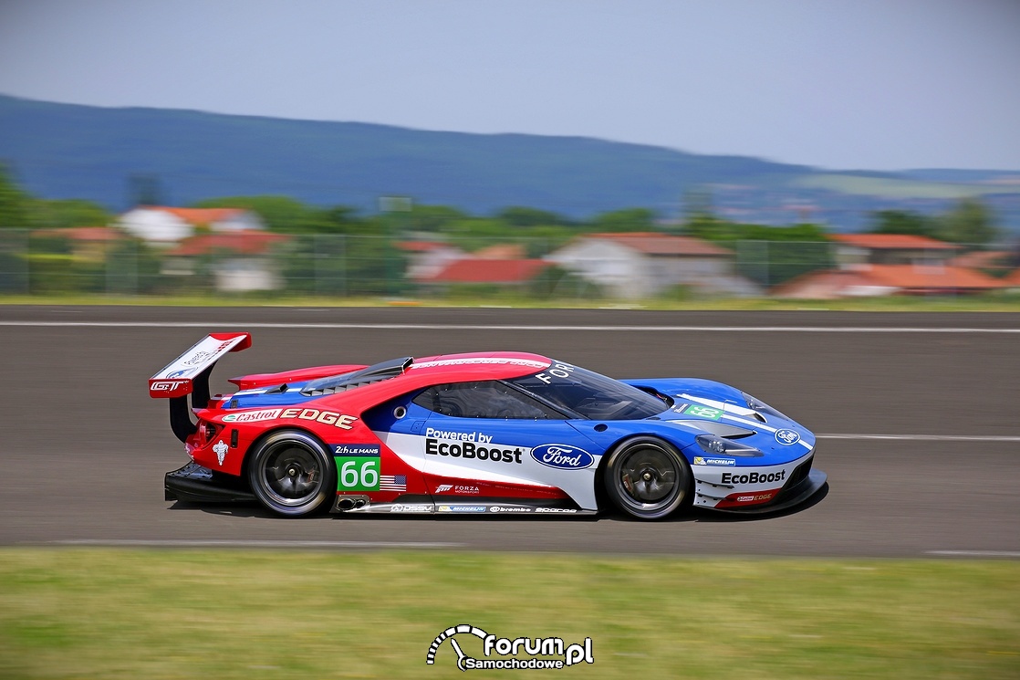 Ford GT 2016, bok