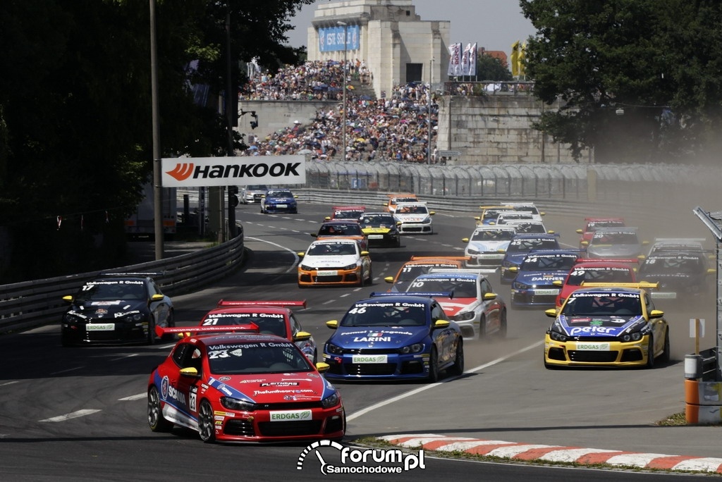 Scirocco R-Cup na torze Norisring, II miejsce Gładysza