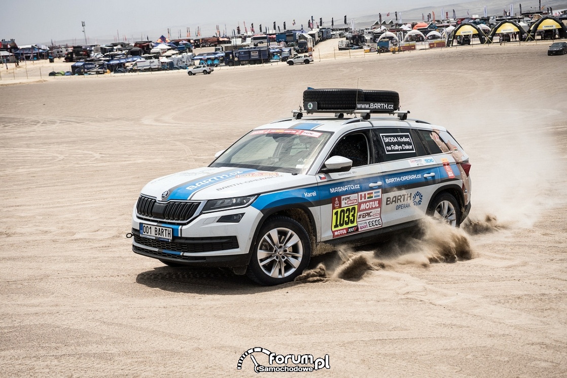 Skoda Kodiaq 4x4 dojechała na metę Rajdu Dakar