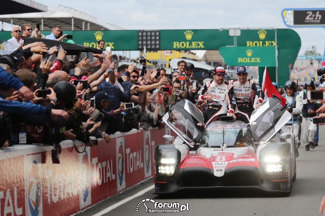 Toyota TS050 - Alonso i Buemi