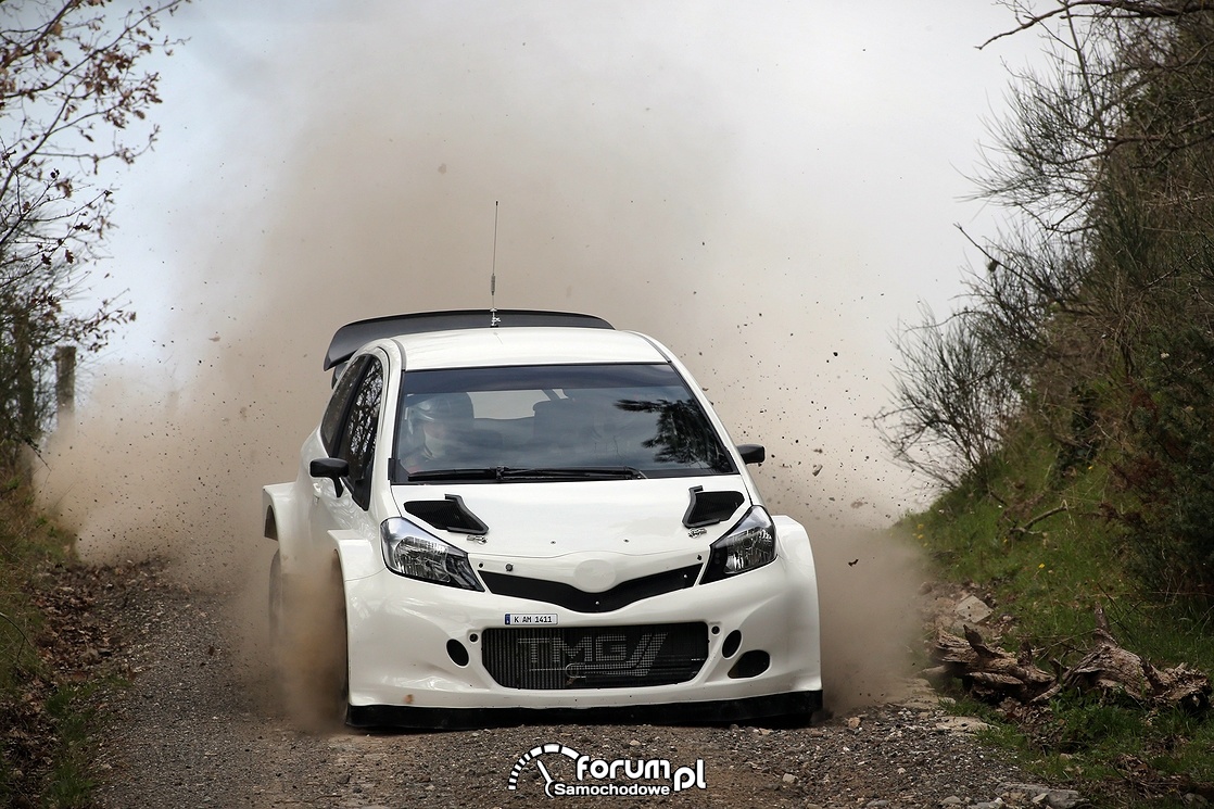 Toyota Yaris WRC podczas testów