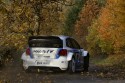 Volkswagen Polo R WRC, rajd, asfalt i liście