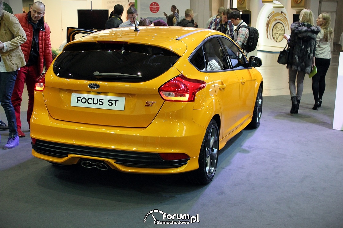 Ford Focus ST, tył