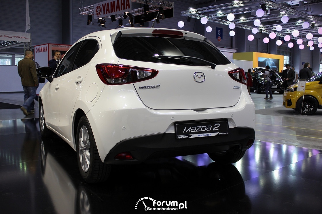 Mazda2, tył