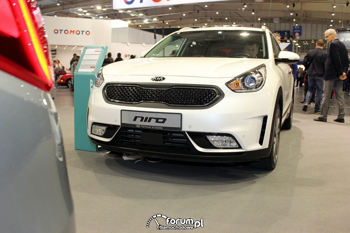 Kia Niro, przód