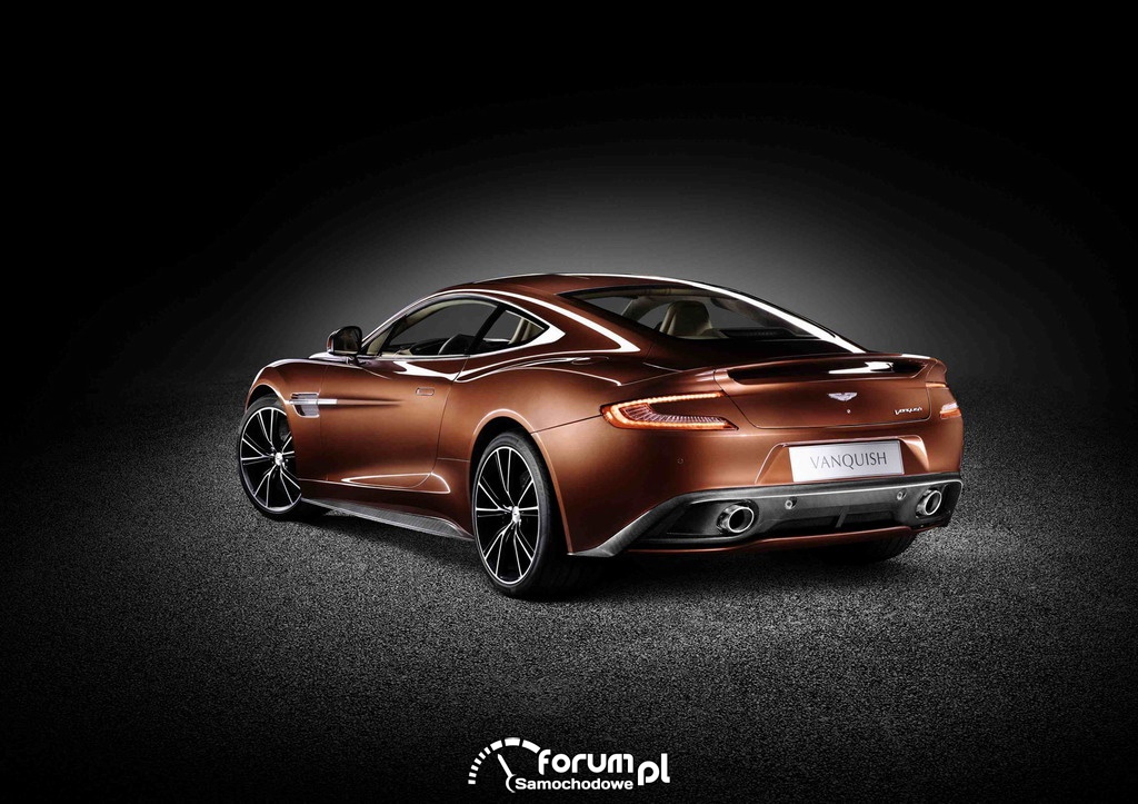 Aston Martin V12 Vanquish