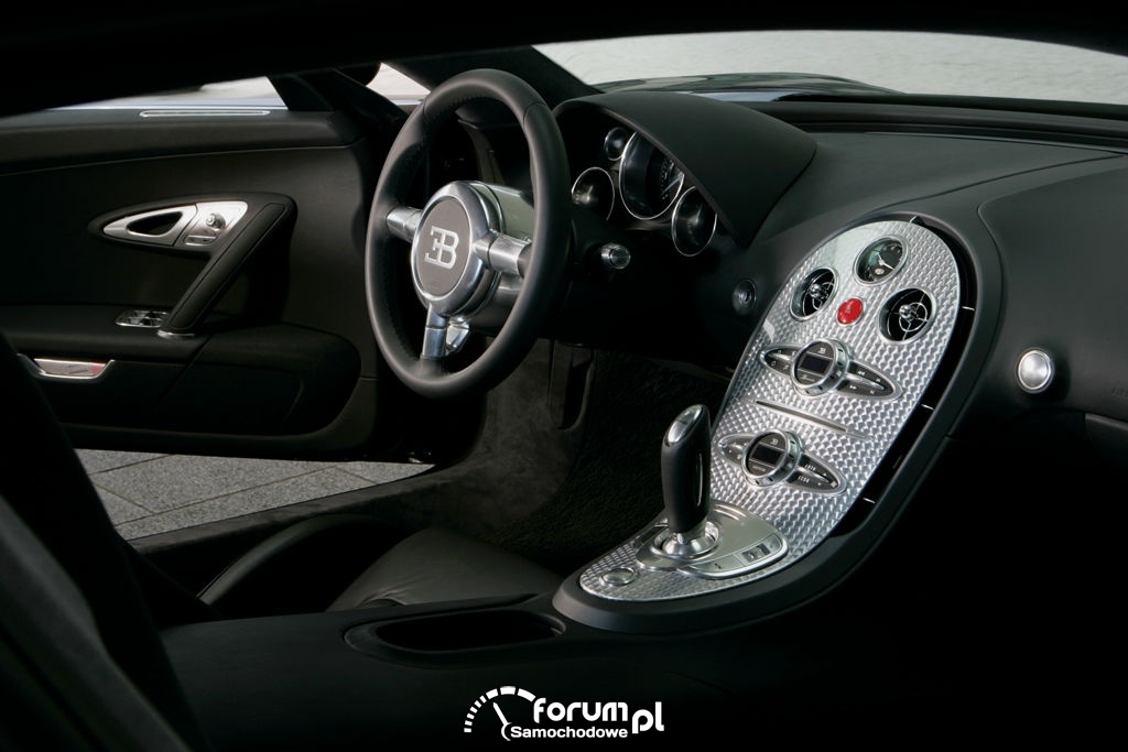 Bugatti 16.4 Veyron - wnętrze