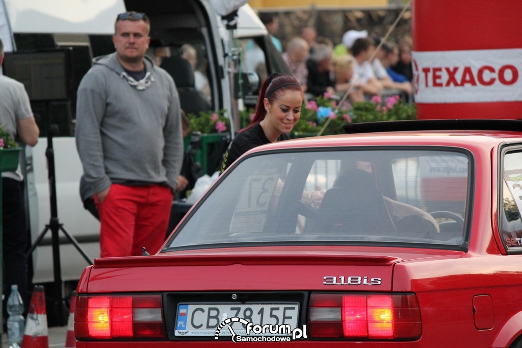 BMW E30 - 291 KM, 334 NM, 318is