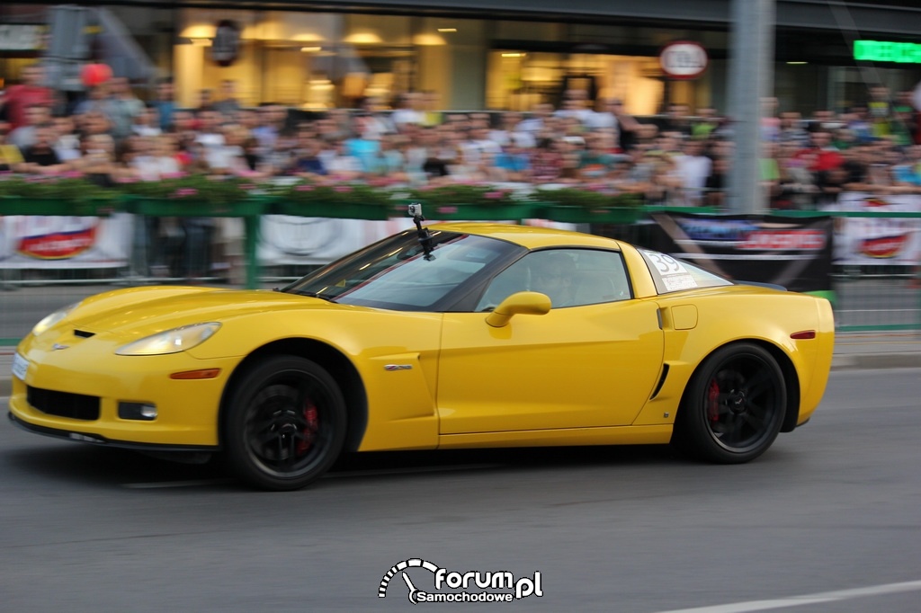 Corvette Z06 - 600 KM, 800 NM, wyścig