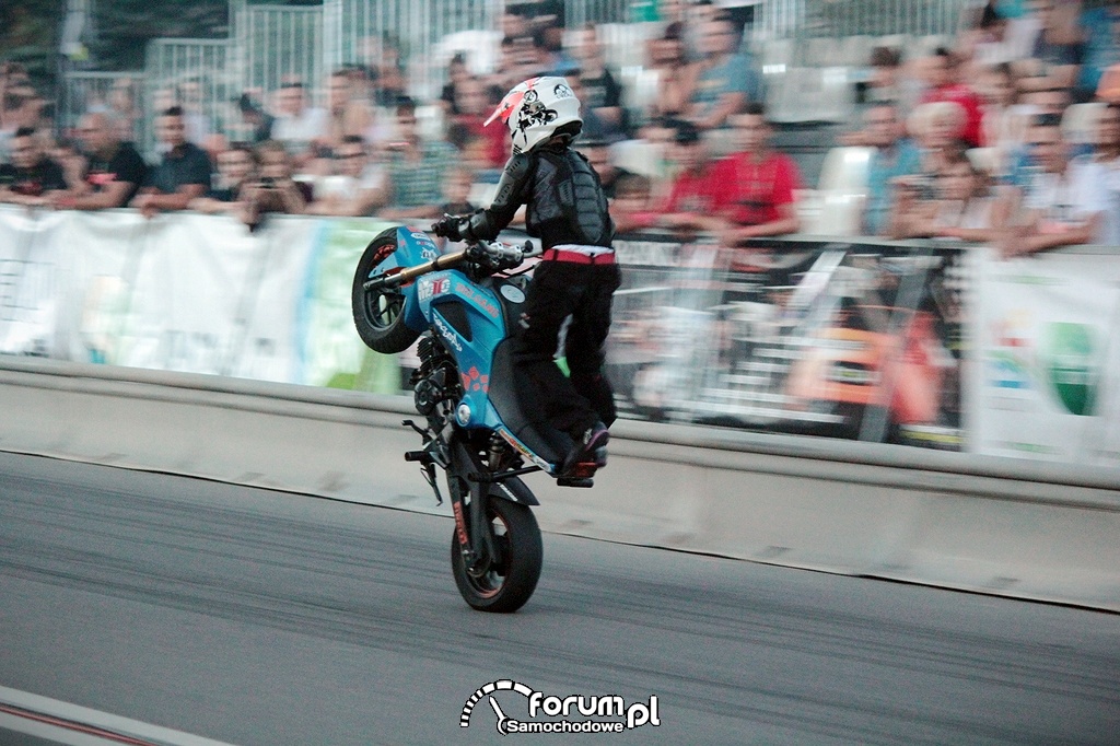 Stunt motocyklowy, jazda na gumie, Piotruś, 2