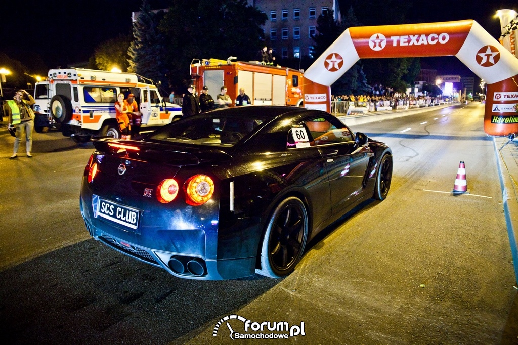 Nissan GT-R