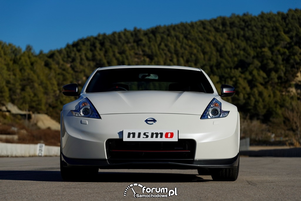 Nissan 370Z Nismo: najbardziej sportowy z ulicznych modeli Z