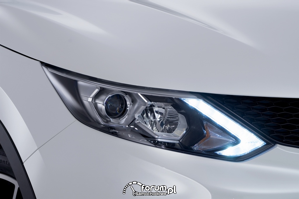 Przednie światła LED, Nissan Qashqai, 2014