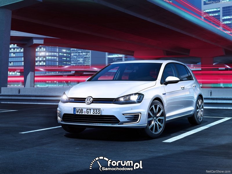 Volkswagen Golf Alltrack (2015)