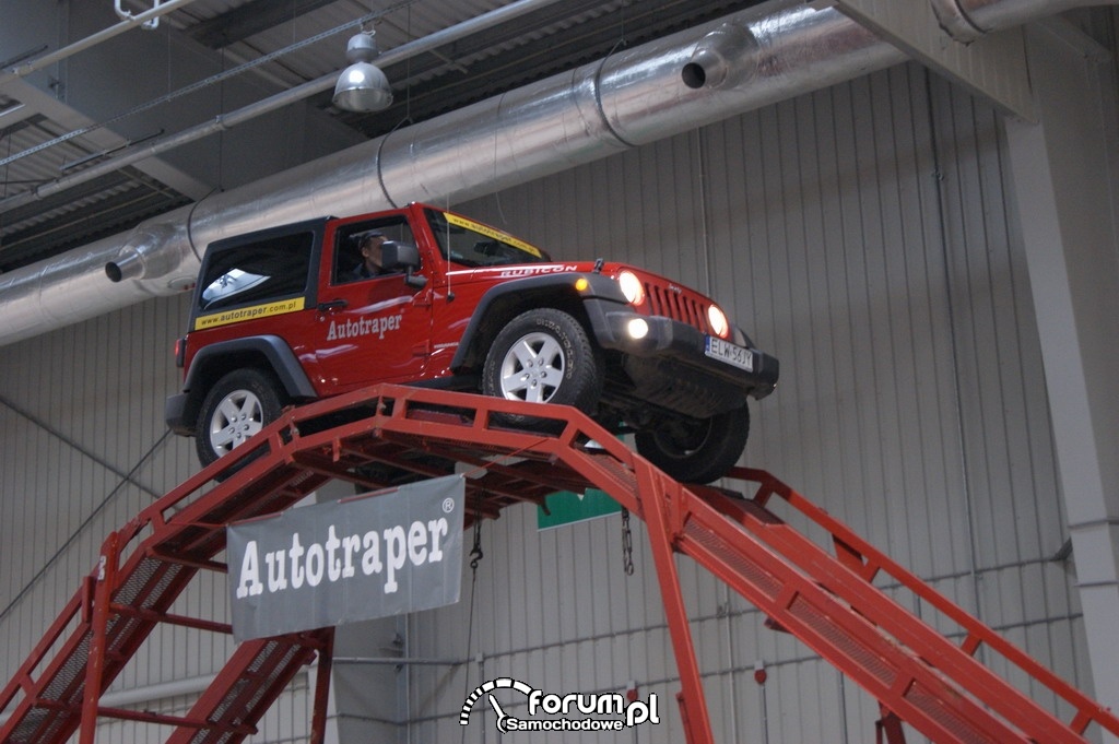 Jeep Wrangler, przejazd po rampie, 5