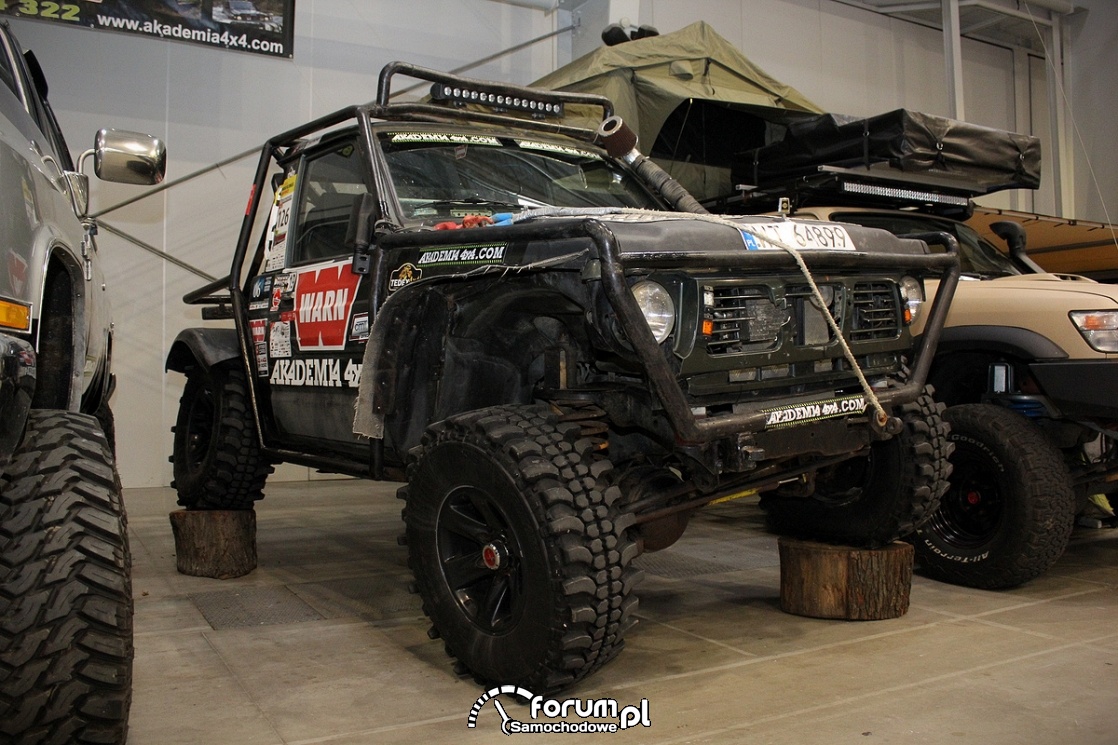 Nissan Patrol GR Y60, offroad