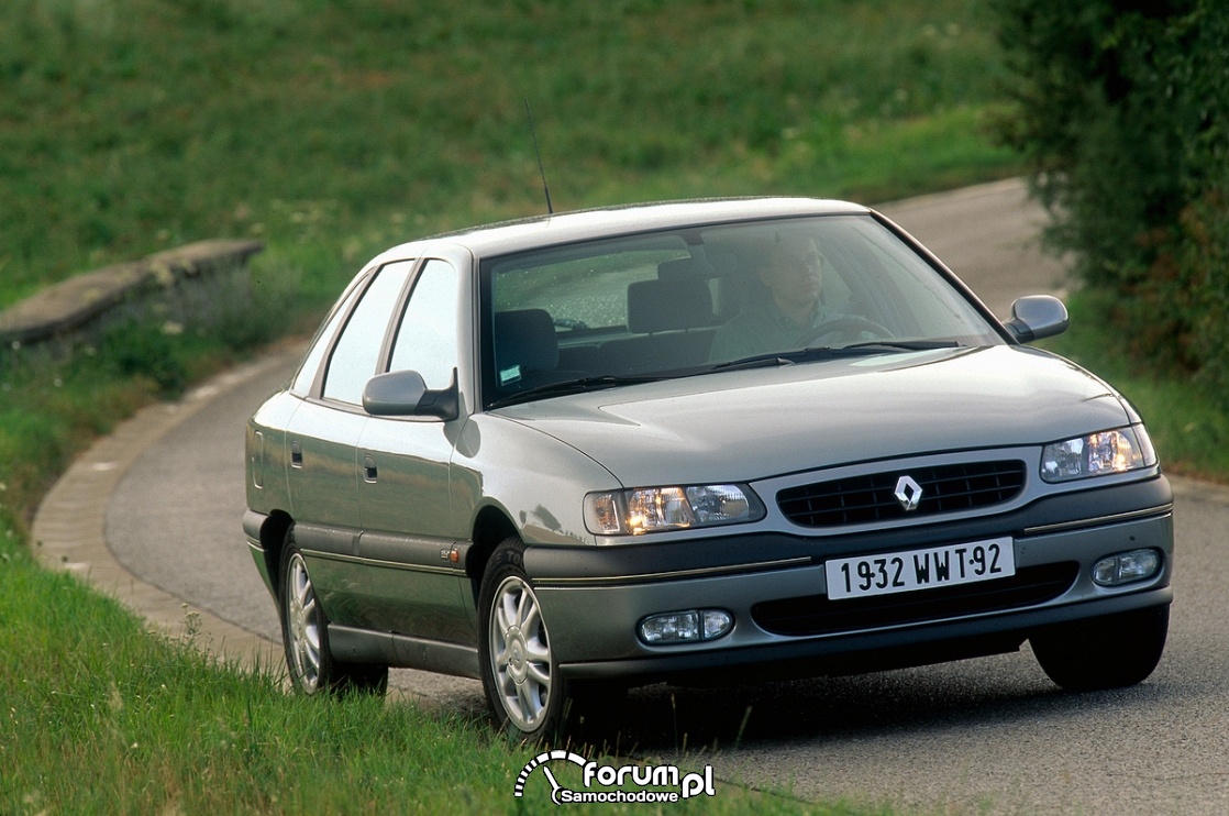 30 lat minęło... Renault Safrane