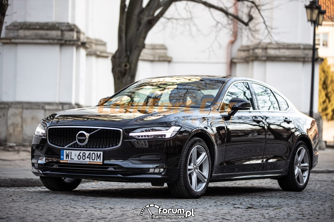 Volvo S90