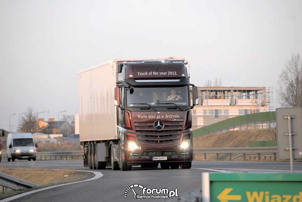 Transport międzynarodowy i współpraca zagraniczna