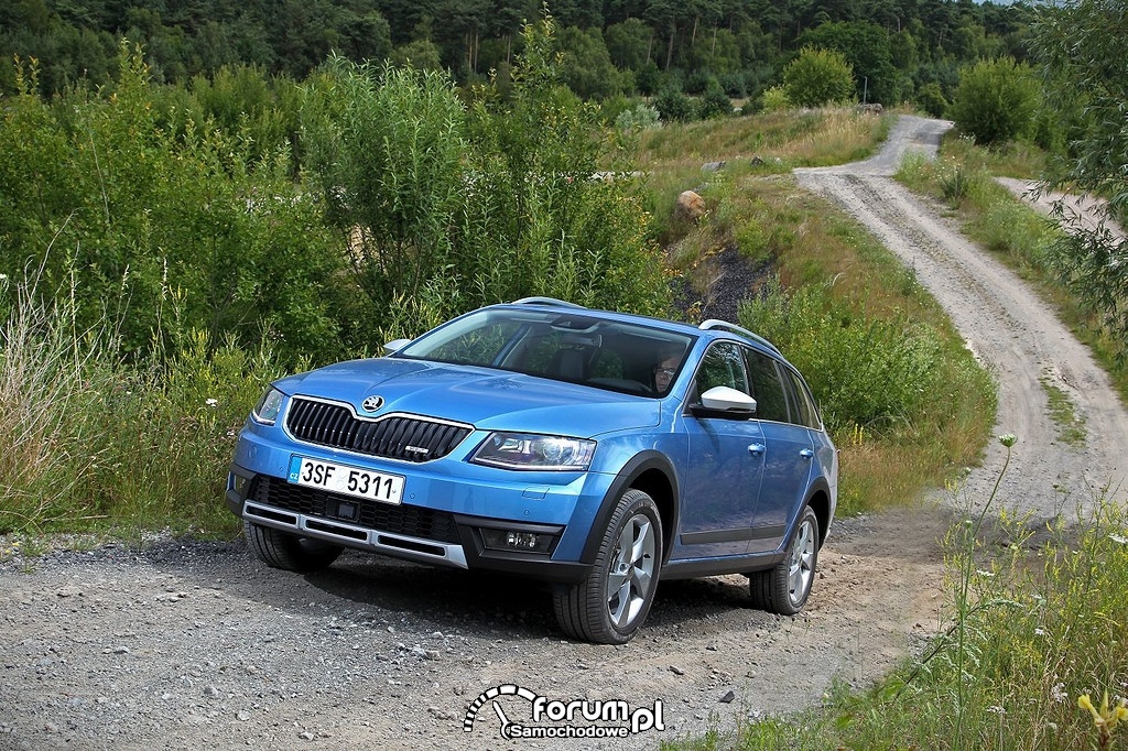 Skoda Octavia Scout, wjazd pod górę