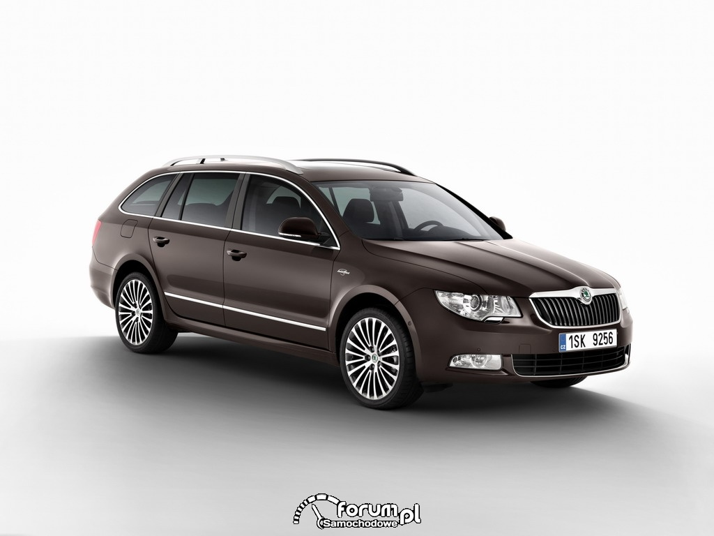 Skoda Superb kombi Laurin & Klement