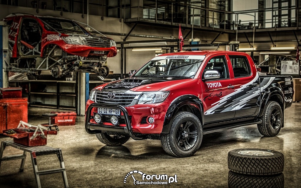 T-REX - Toyota Hilux Racing Experience