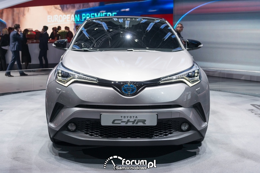 Toyota C-HR, przód