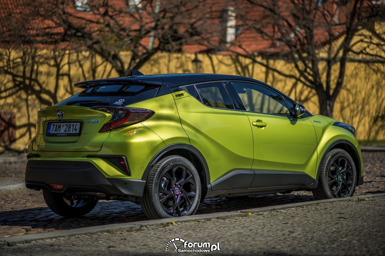 Toyota chr отзывы владельцев недостатки